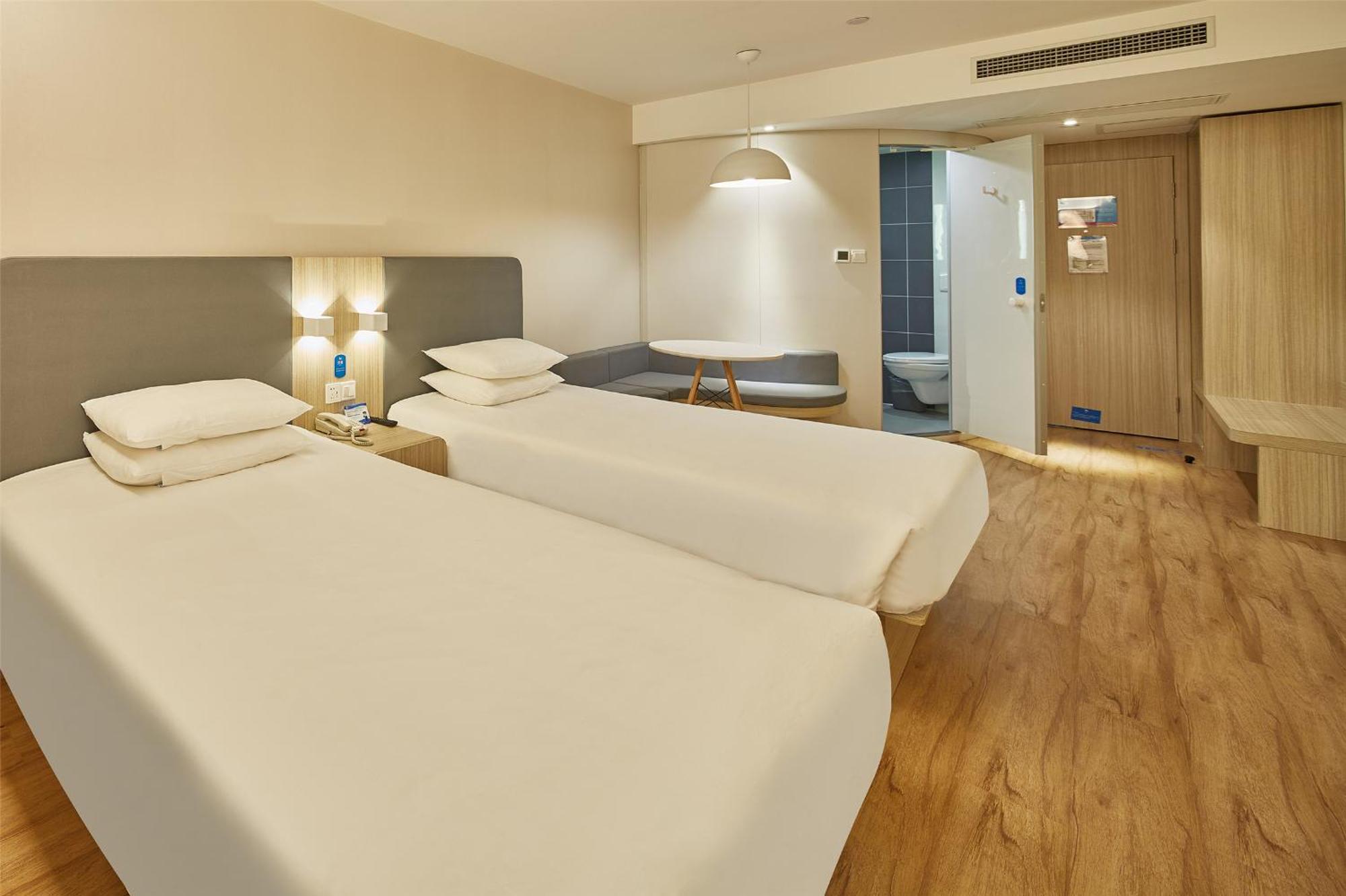 ฮั่นถิง โฮเทล ฟูโจว อู๋อี้ สแควร์ Hotel ฟุโจว ภายนอก รูปภาพ